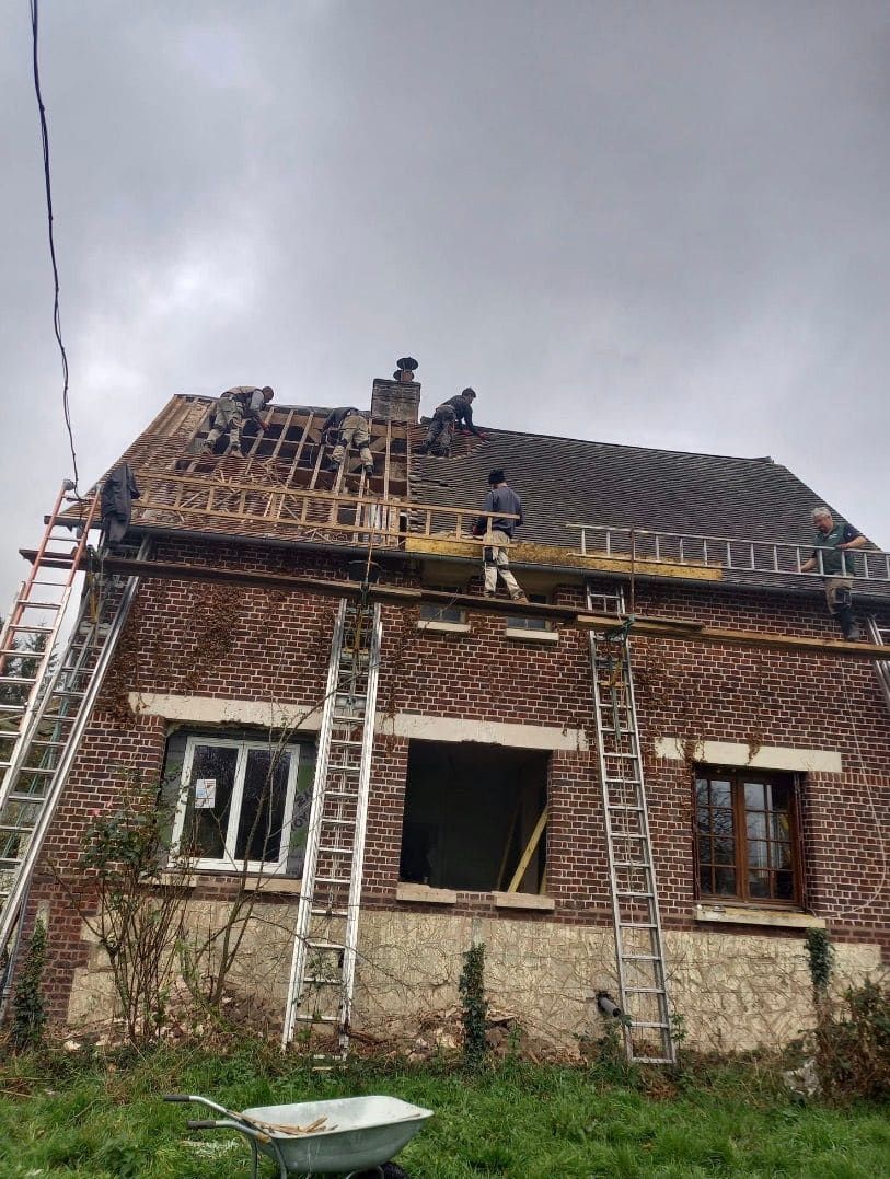 Toiture avant rénovation, couverture d'origine dégradée