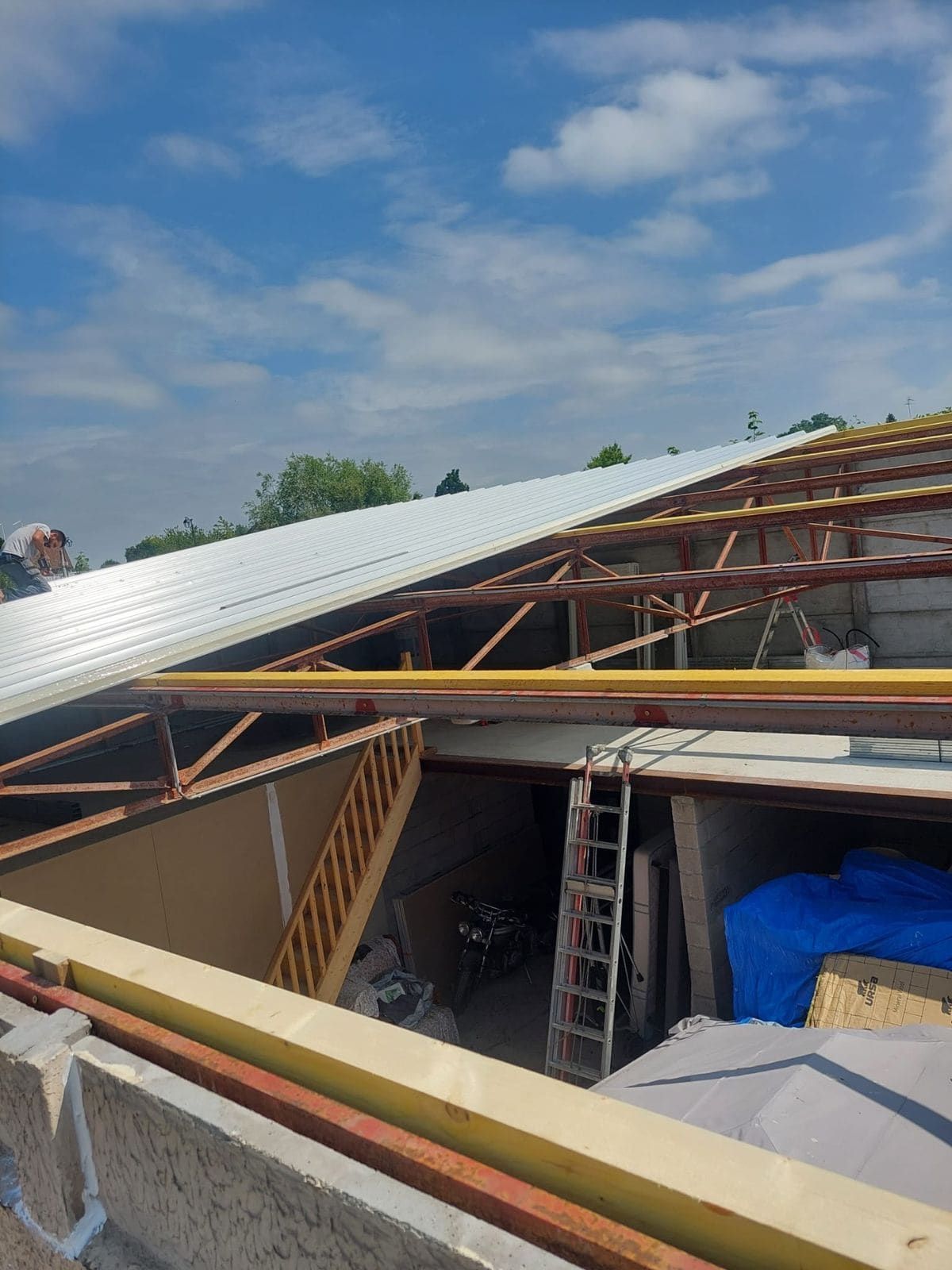 Extension à ossature bois en cours de construction par CZIR62